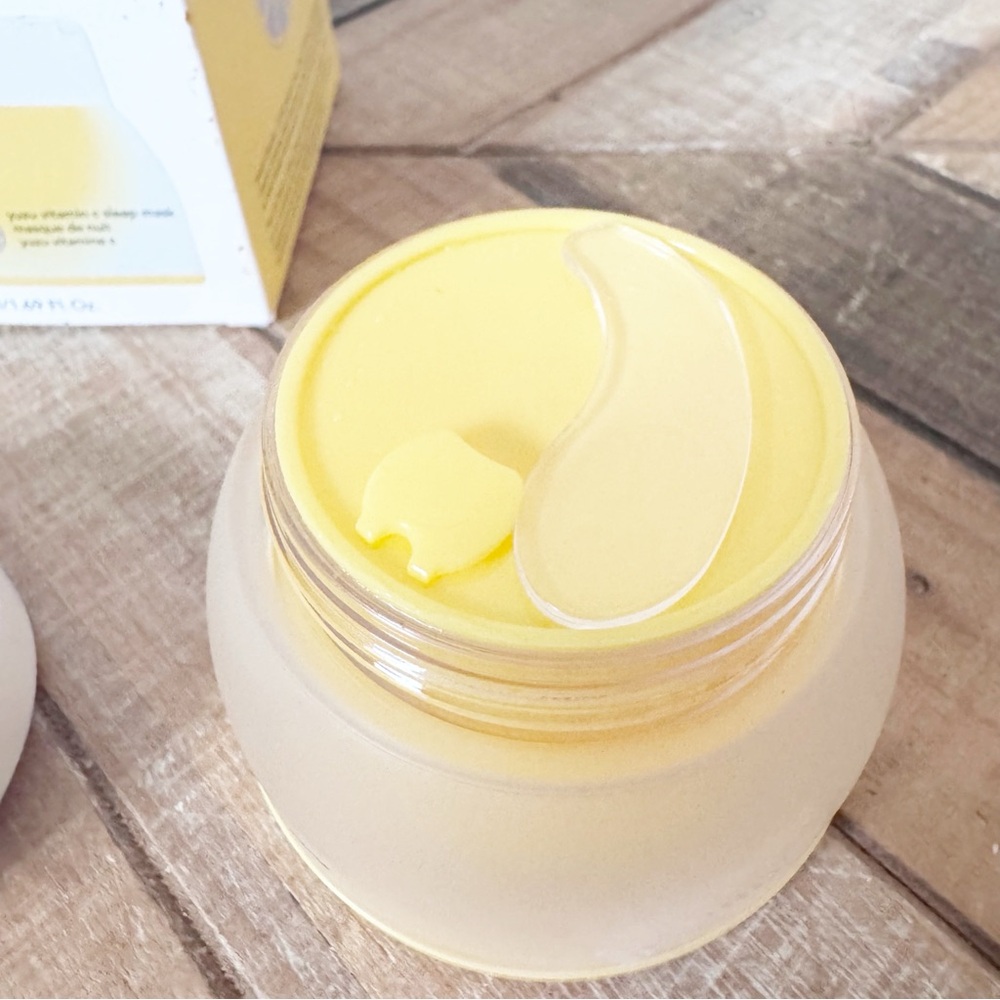 Saturday Skin Yuzu Vitamin C Sleep Mask - 50ml - Picture 8 of 9